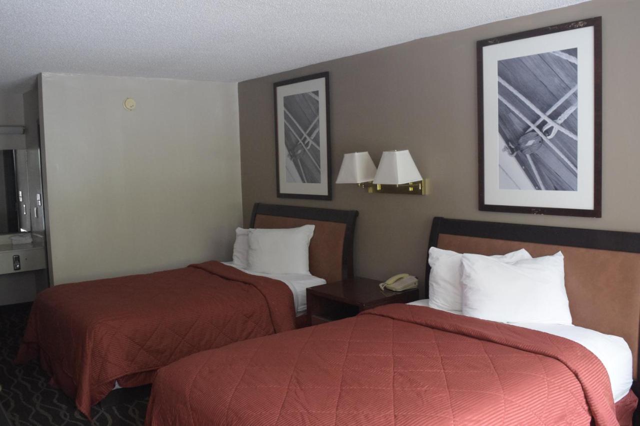 Landmark Inn Hartsville Dış mekan fotoğraf