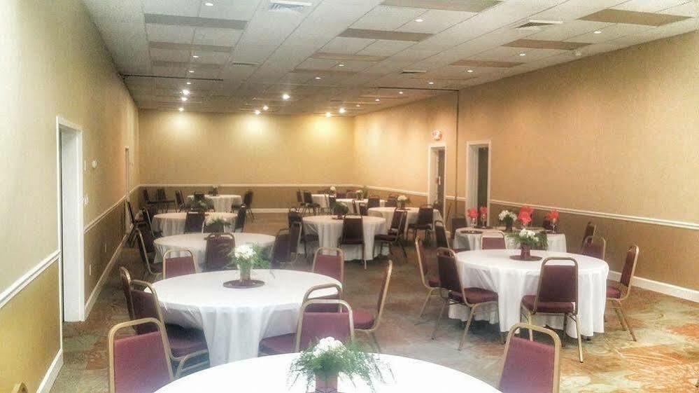 Landmark Inn Hartsville Dış mekan fotoğraf